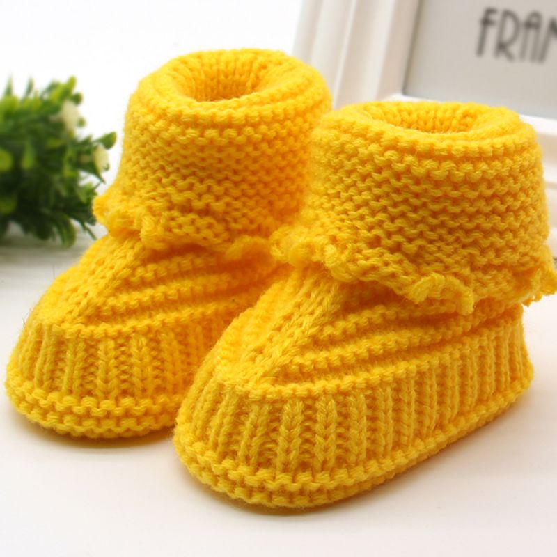 Novedosos zapatos de nieve para bebés, botas de lana tejida de croché para bebés, zapatos de cuna de lana con lazo para niño niña y niño, botines de invierno abrigados de 0 a 6M: Amarillo