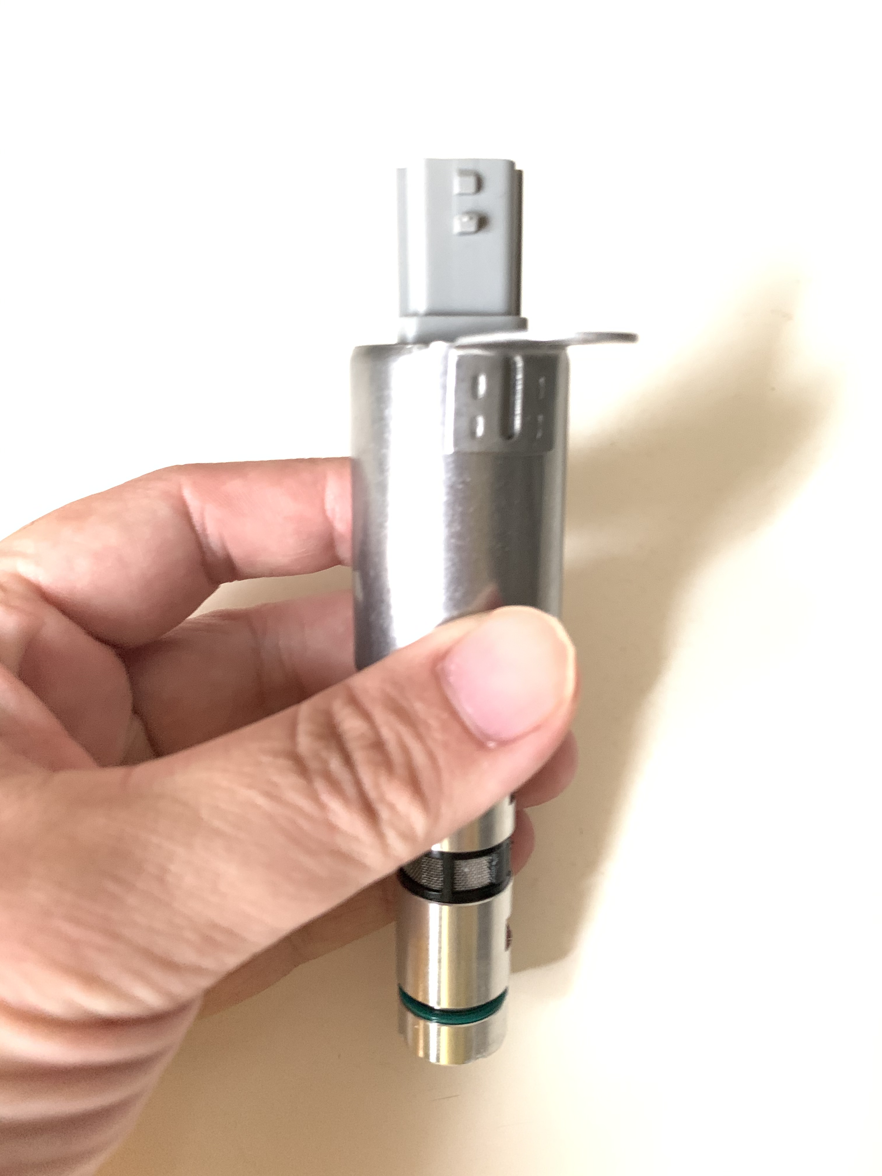 Válvula VVT 8200642783 CV10226 para Renault Fluence 2,0, 16v, F4r, Renault FLUENCE F4R 2,0, 16V, Renault DUSTER F4R 2,0, 16V