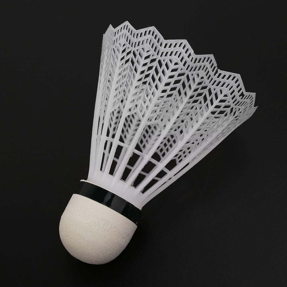 12 st vita badmintonplastbollar inomhus gym sporttillbehör
