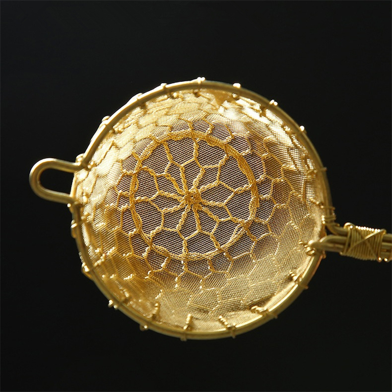 1pcs Fine Copper Bar Cocktail Strainer Handcrat Conical Cocktail Sieve Great For Removing Bit From Juice Julep Barware