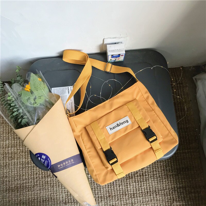 Japonês grande-capacidade bolsa de lona novo 2021 legal função à prova dwaterproof água estudante mensageiro saco de escola bolsas crossbody saco: YELLOW