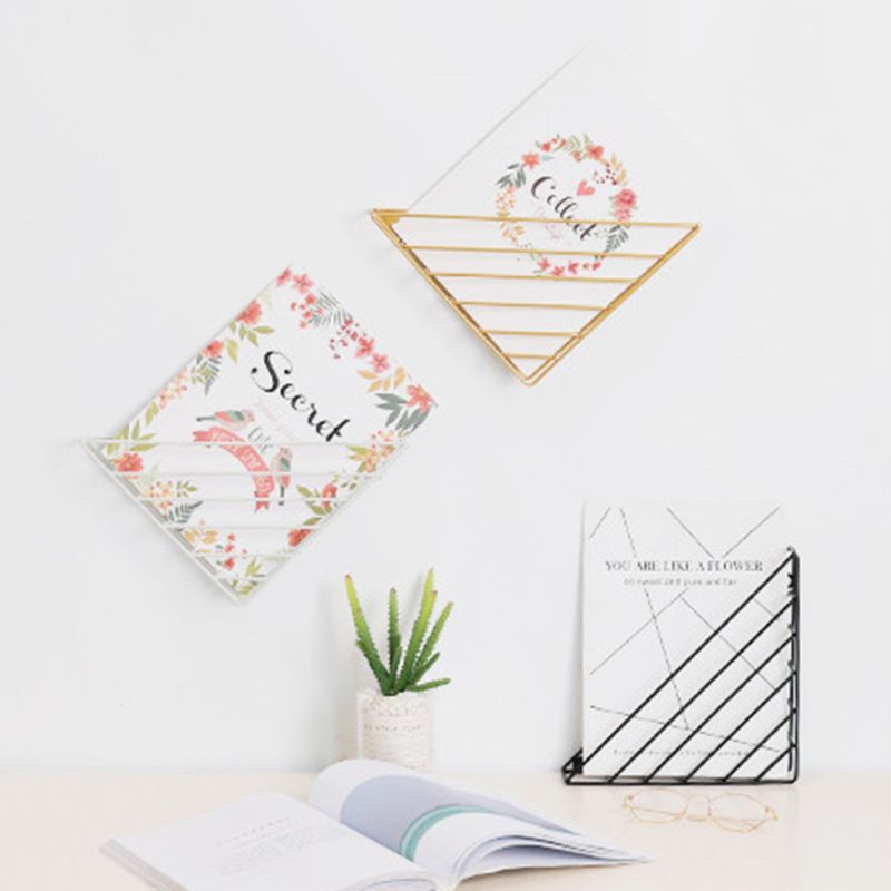 Estilo nórdico forma geométrica de hierro dorado estante de almacenamiento tipo gancho de mano de pared de almacenamiento de oficina de hogar Decoración para la revista