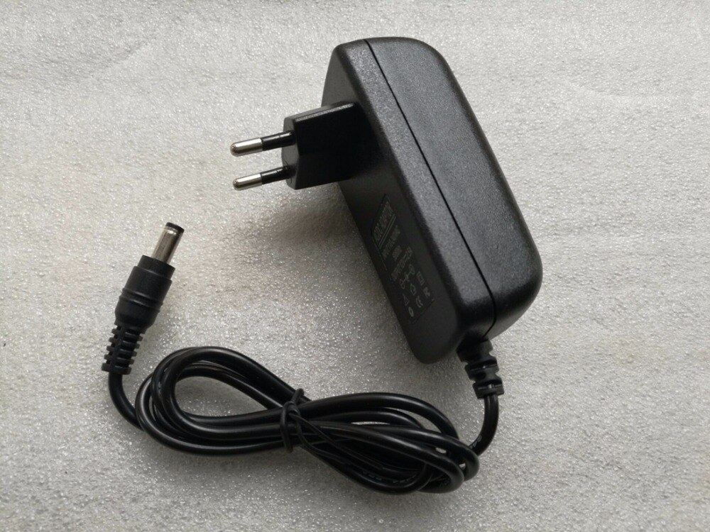 10 pieces wall charger eu us plug 12v 2,5 a 30w power supply adapter 5,5 x 2,5mm/5.5*2,5mm 5,5 x 2,1mm/5.5*2,1mm