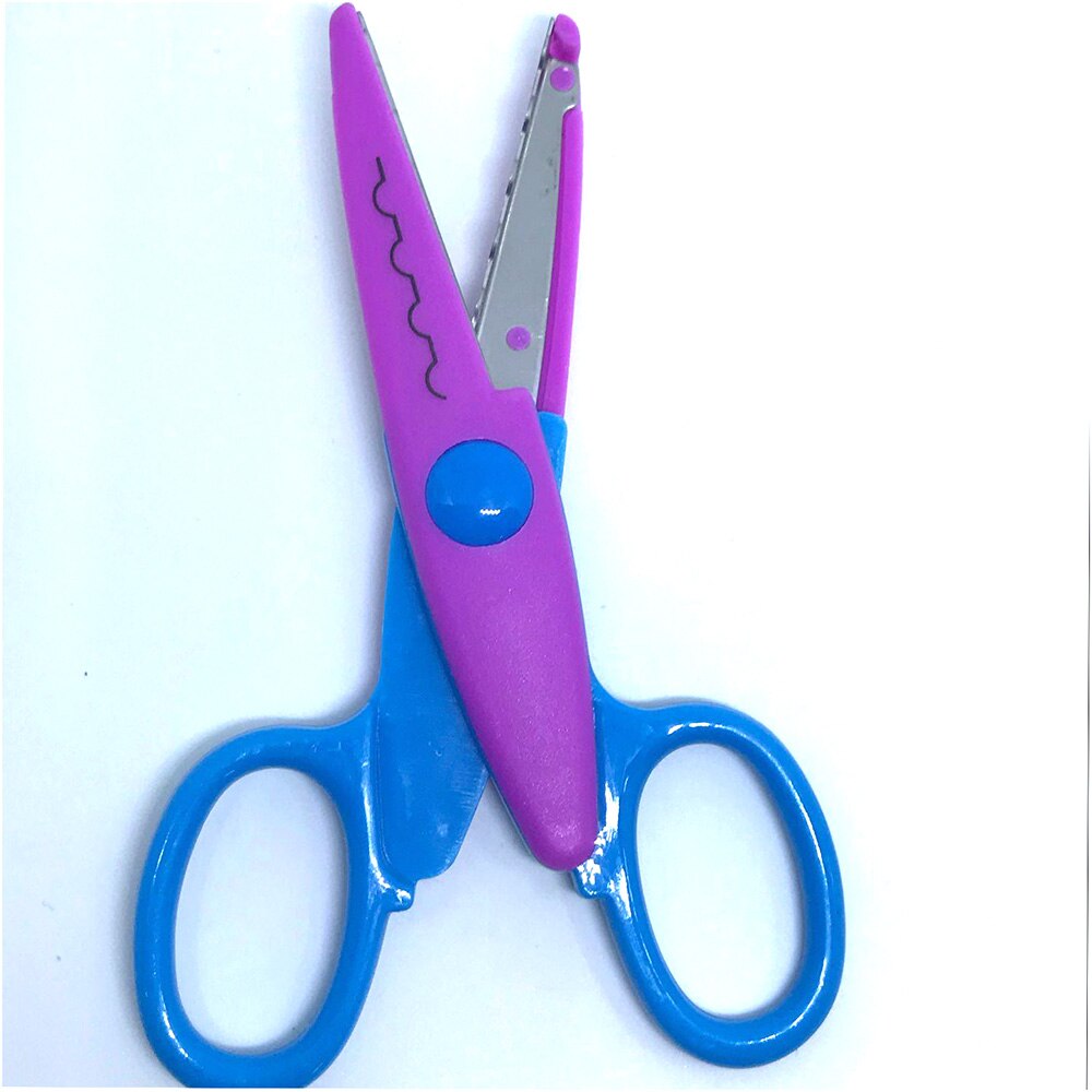 Tijeras de encaje de Metal y plástico para Scrapbooking, tijeras de colores para fotos, decoración de diario de encaje de papel con 5 Patrones, 1 Uds.: 4