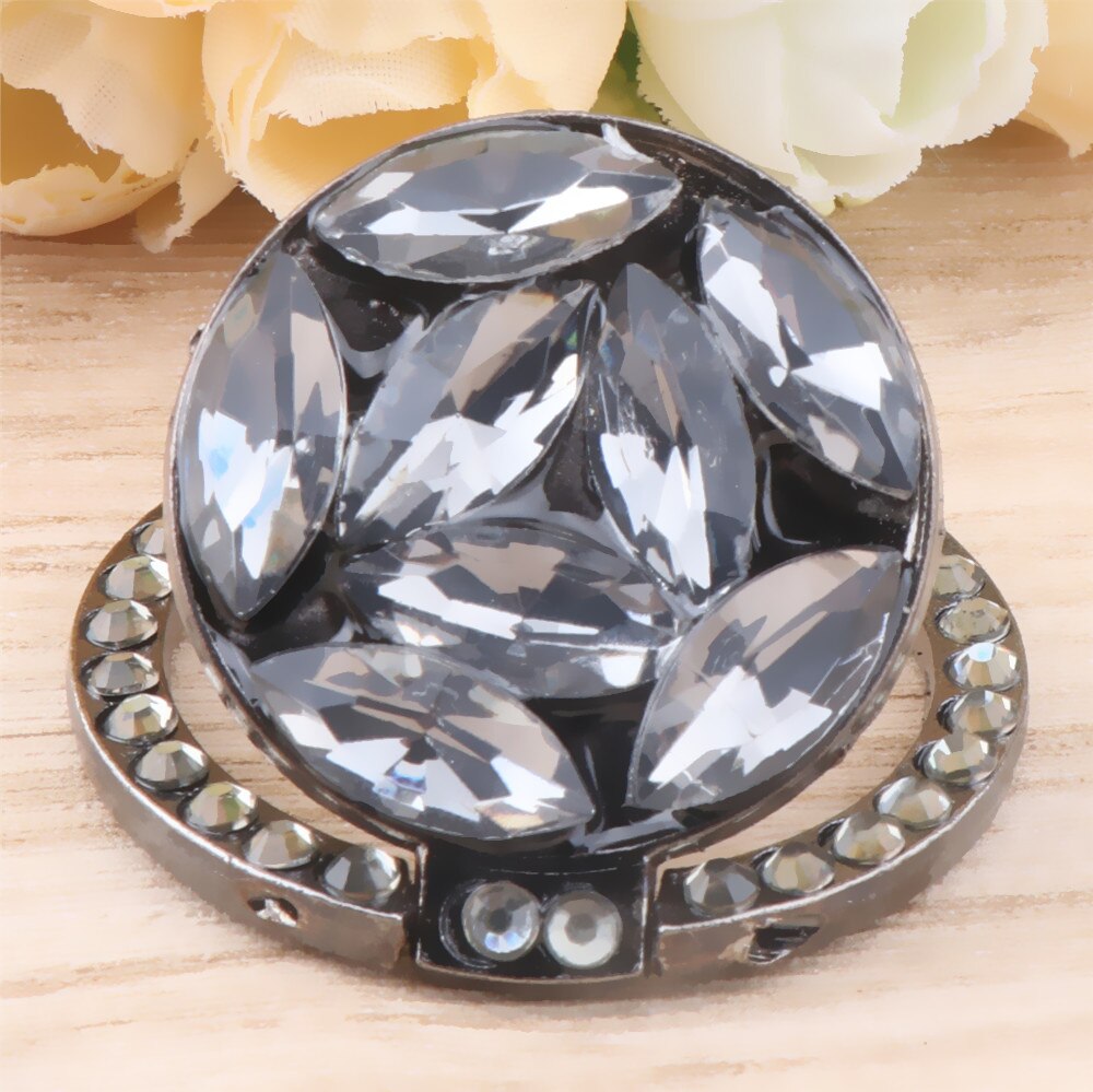 Supporto universale per telefono con diamante Bling di lusso pieghevole supporto pigro portatile Smartphone supporto per anello per dito cartone animato per iPhone11 XS: Grigio