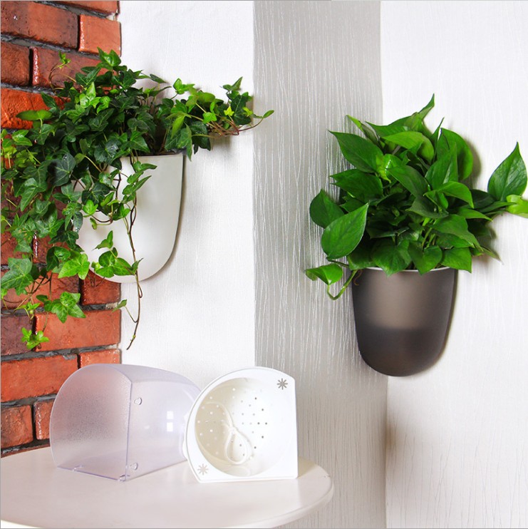 large size Self Watering Plant Flower Pot Wall Hanging Wall corner Plastic Planter Basket Garden Supply Home Garden with Hooks