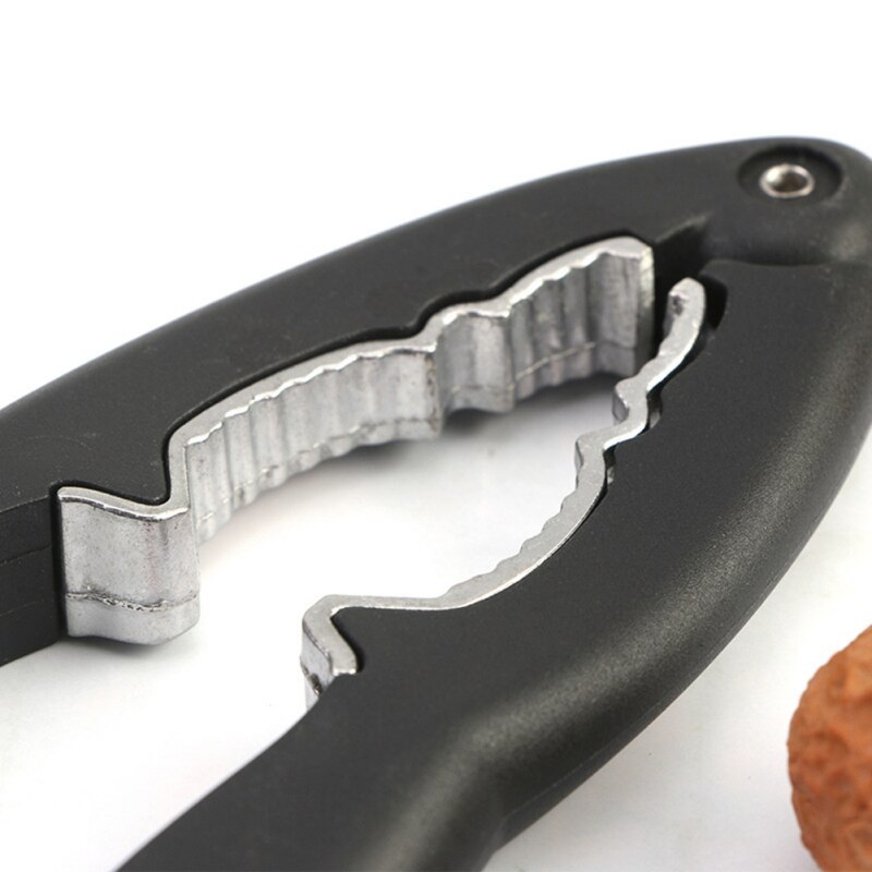 U-Aluminum Alloy Nutcracker Kitchen Gadgets Tool With Non-Slip Nutcracker Suitable For All Nuts