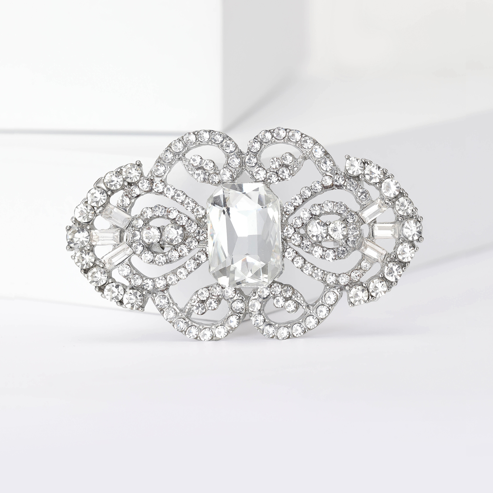 Bryllup brudekjole rhinestone blomsterbrosjer til kvinner blomsternåler kontor fest venn smykker tilbehør: Imitasjon rodium belagt