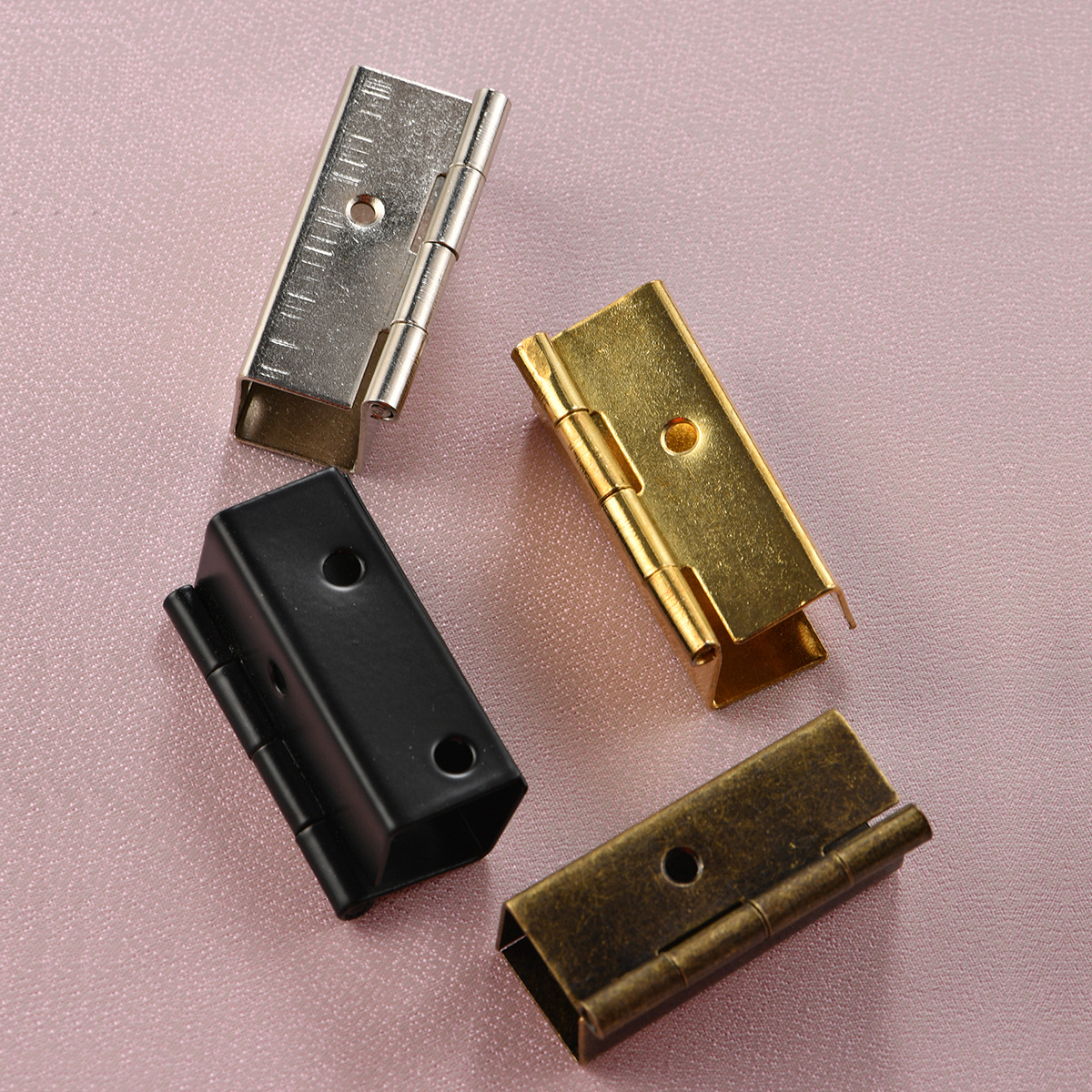 Hardware B-452 Four-fold length 49mm celadon bronze iron hinge with 8 holes and 18mm right angle