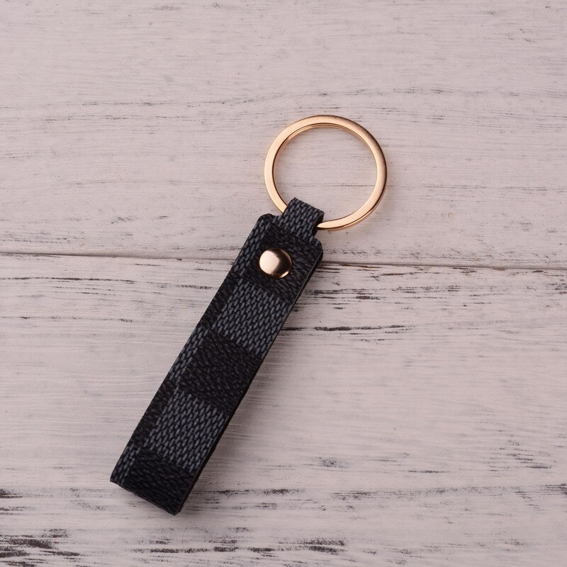 Style Leopard Keychain for Women Men Simple PU Leather Bag Key Accessory Ring Black Pink Brown Key Chain: black plaid