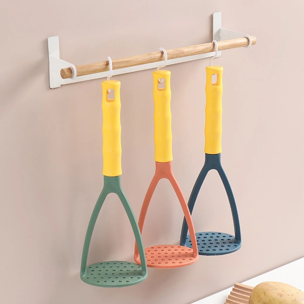 Potatoes Mud Pressure Mud Machine Potato Masher Ricer Fruit Vegetable Tools Portable with Handle Kitchen Gadgets Accessories