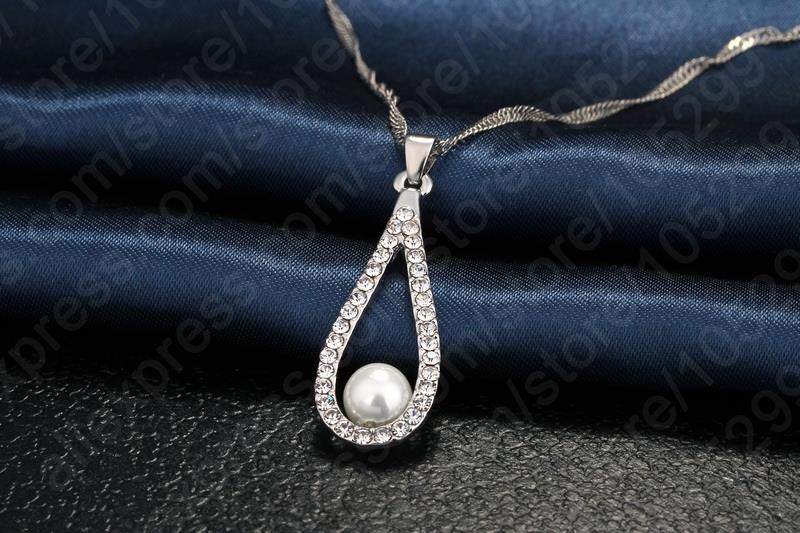 Dame de luxe 925 en argent Sterling brillant CZ cristal goutte d'eau artificielle perle colliers ensemble de boucles d'oreilles pour les femmes bijoux de mariage