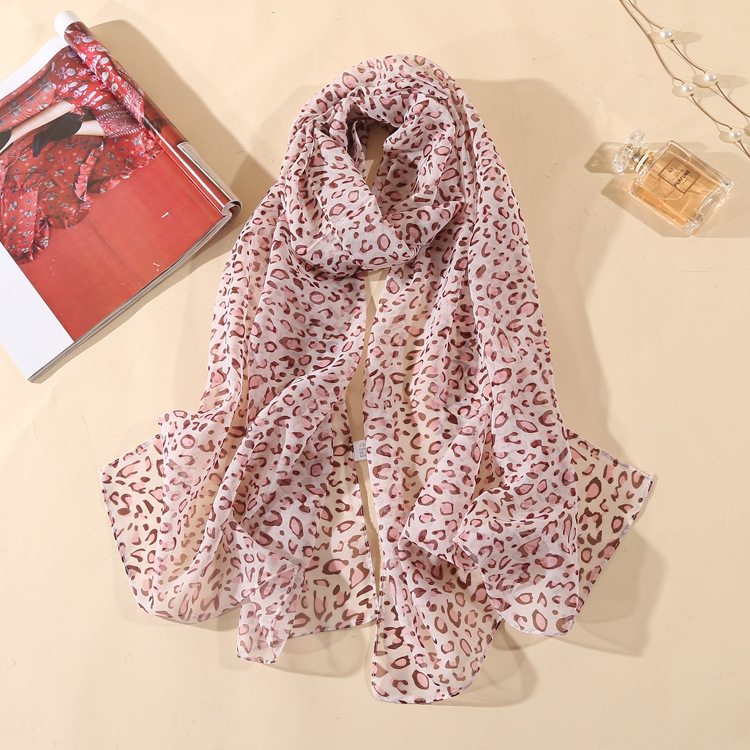 Foulard Long en soie imprimé léopard pour femme, châle léger en mousseline de soie, idéal pour le printemps et l'été
