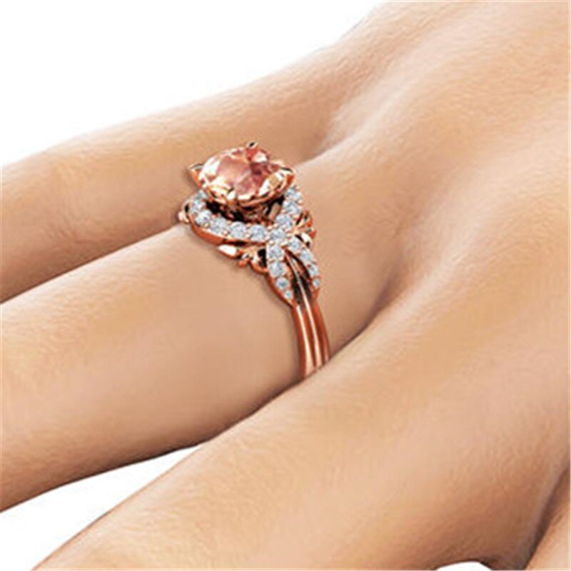 Huitan Fedi Nuziali Disegno di Bowknot con Champagne-Colored CZ ANELLO Speciale Regalo di Nuovo Anno per le donne Regalo di san Valentino Gioielli