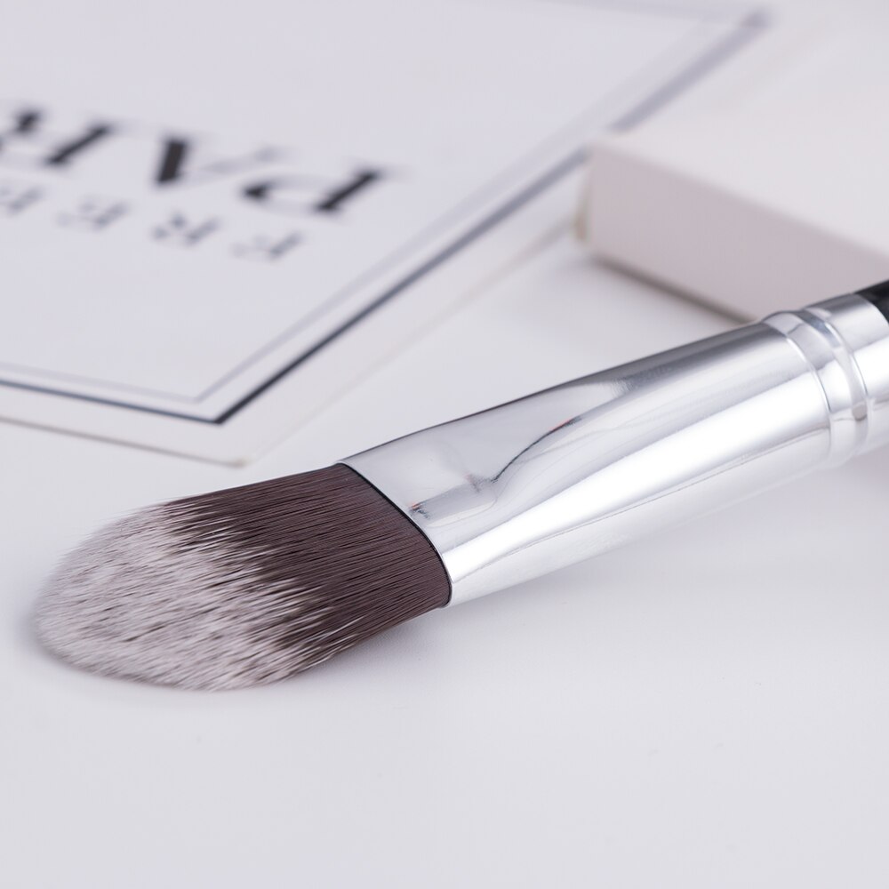 BEILI-brochas de maquillaje negras, pincel plano para base, pelo sintético, mascarilla única, herramientas de maquillaje