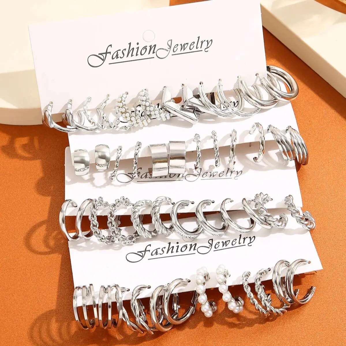 24 Pairs of Earrings Set Twisted Personality Simple Temperament Geometrical Twist Pearl Earrings