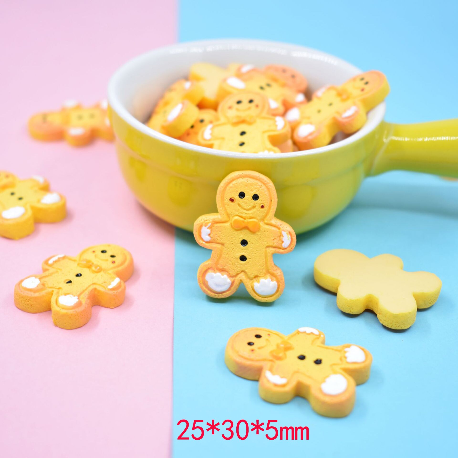 10Pcs Kawaii Gingerbread Man Cookies Resins Christmas Decoration Accessories Flatback Cabochon For Decor DIY Scrapbooking Craft