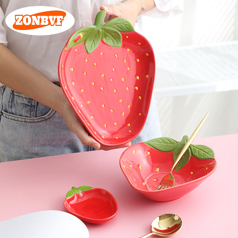 Cartoon Strawberry Shaped Ceramic Sauce Dish Tableware Fruit Sushi Dessert Cake Plates High Aesthetic Breakfast Dishes