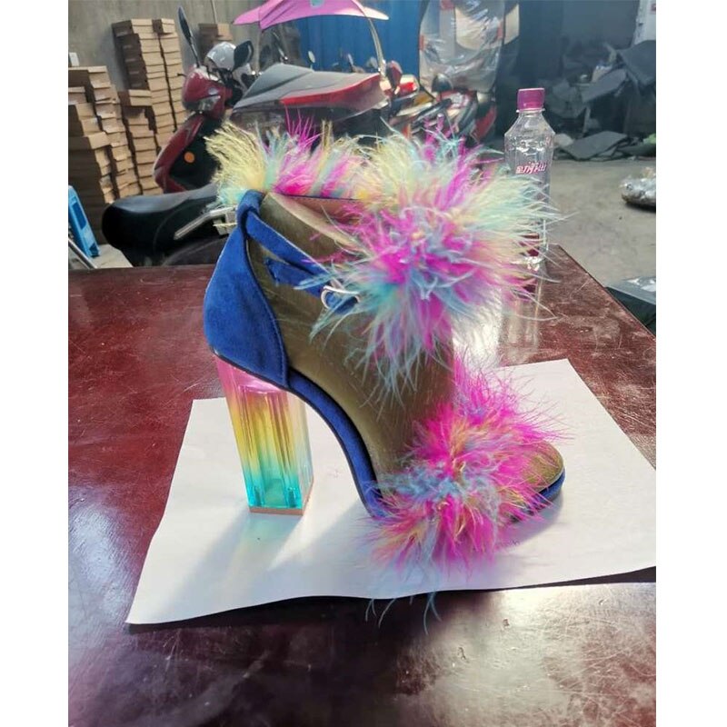 Escarpin d'été à talons hauts pour femmes, sandales en fausse fourrure à bout ouvert, chaussures de mariage pour la mariée, collection