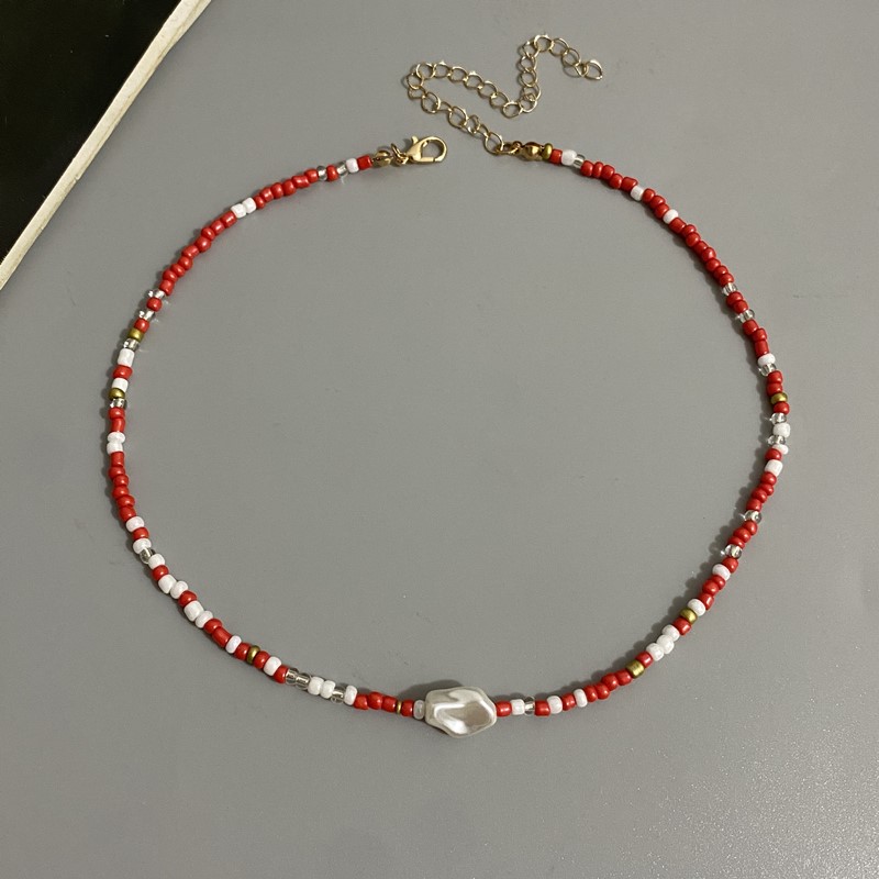 Boho perlehalskæde til kvinder imiteret perle frøperlekæde kort choker halskæde håndlavede smykker til kvinder: Ren guldfarve