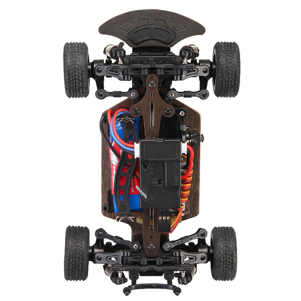 Wltoys  a242 1/24 4wd 2.4g kauko-ohjattava kilpa-aavikko off-road drift car ralliauton nopeus max 35km/ h