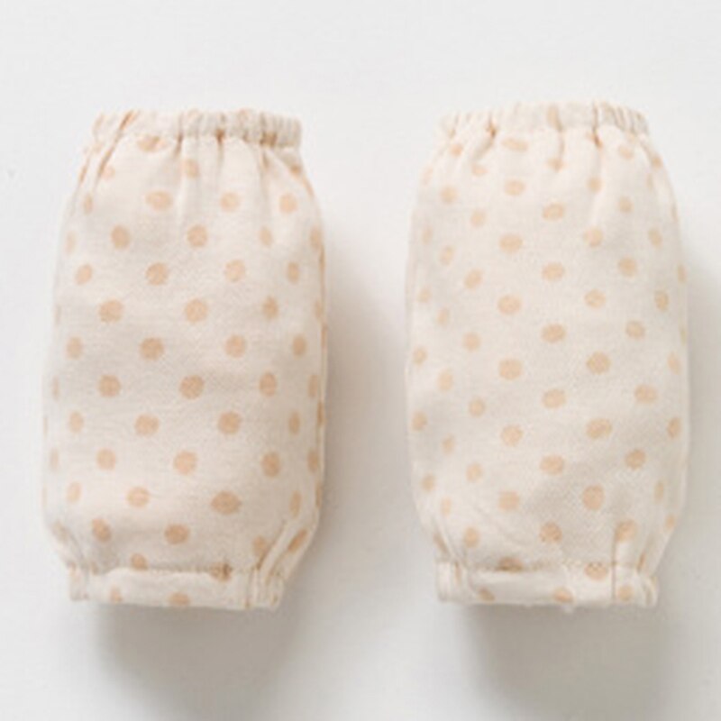 Automne et hiver manchette dessin animé flanelle manches courtes bébé Style coréen anti-salissure enfants étudiants caler la veille: Brown dots