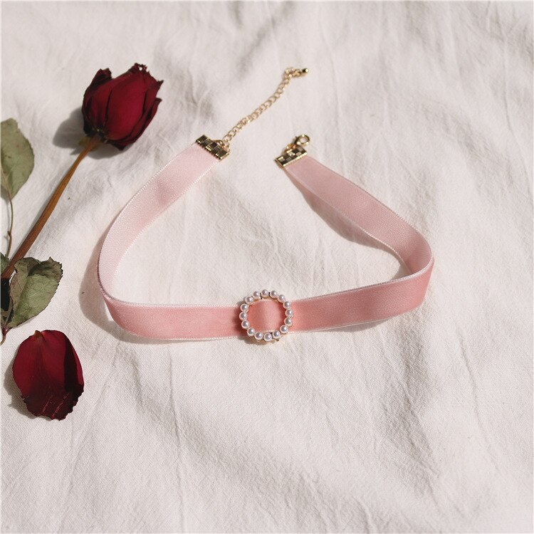 Vintage Pearl Velvet Chokers naszyjniki dla kobiet dziewczyn śliczne Retro geometryczne serce kołnierz naszyjnik biżuteria sztuczna hurtownia prezent: N0452 Pink Round