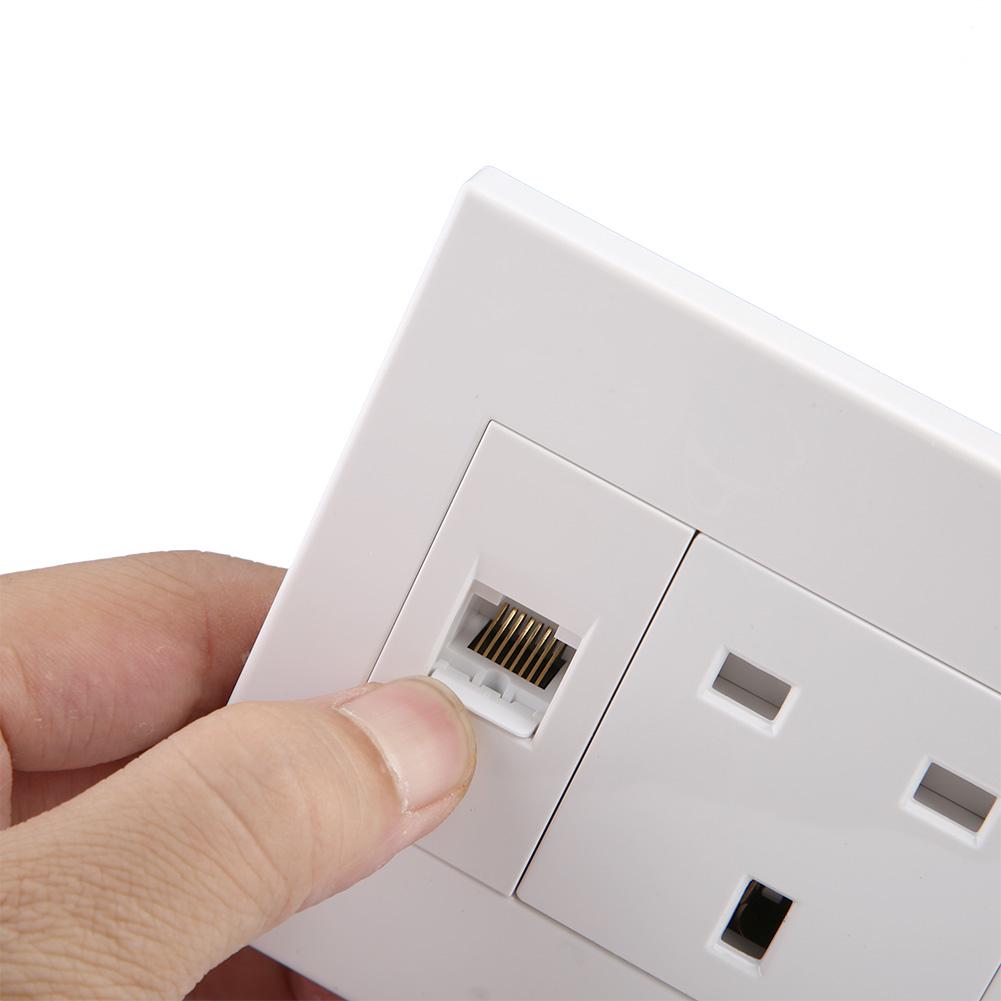 250V Single Outlet Wall Mounted Plug Adapter Socket Wall Charger Adapter UK Plug Socket Power Outlet
