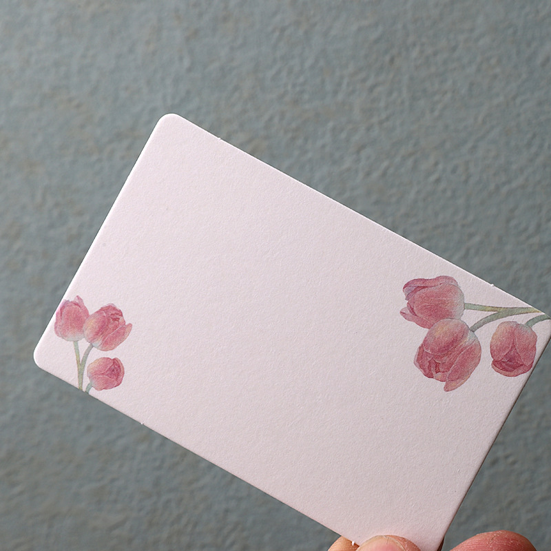 20/50 szt. Puste Kartki DIY 9x5,7cm Kartka robić Notatek Wiadomości Prezent Kartka z Życzeniami Zaproszenie Wzór Kwiatowy Kartki z Papieru kraft Dekoracja Ślubna