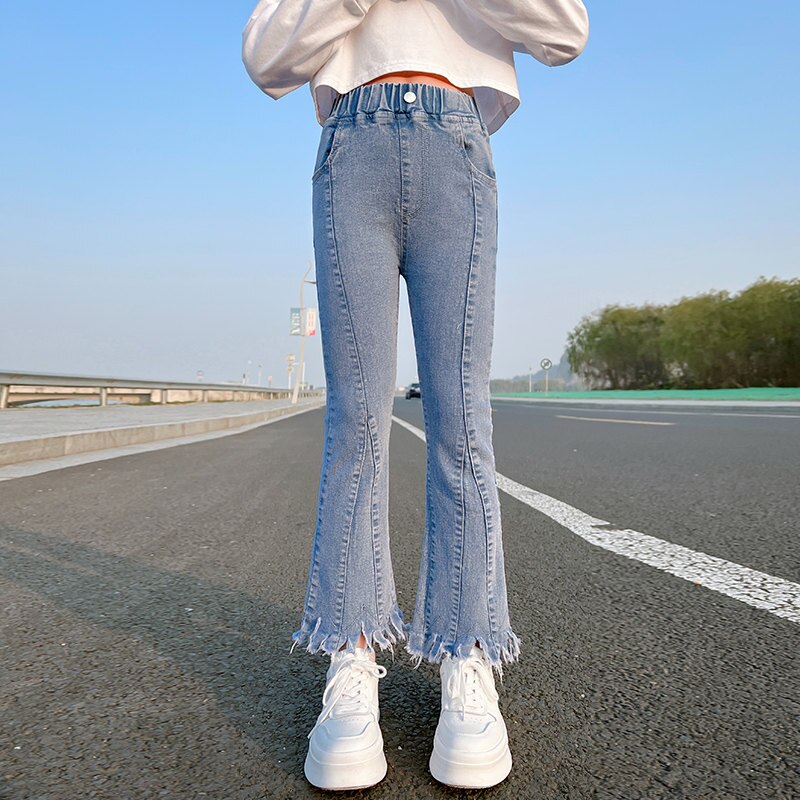 Pantalon jeans skinny bleu KIABI taille 9 ans