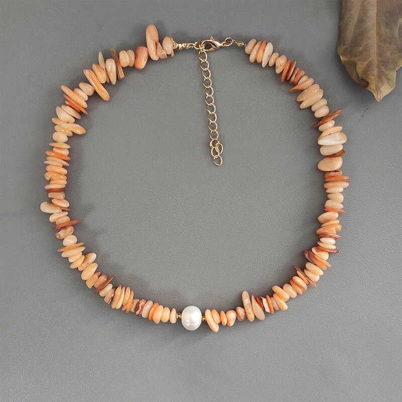 Della boemia di tendenza schiacciato collana di pietra irregolare in pietra naturale accessori del collo regalo per gli amici naturale del pendente della perla dei monili