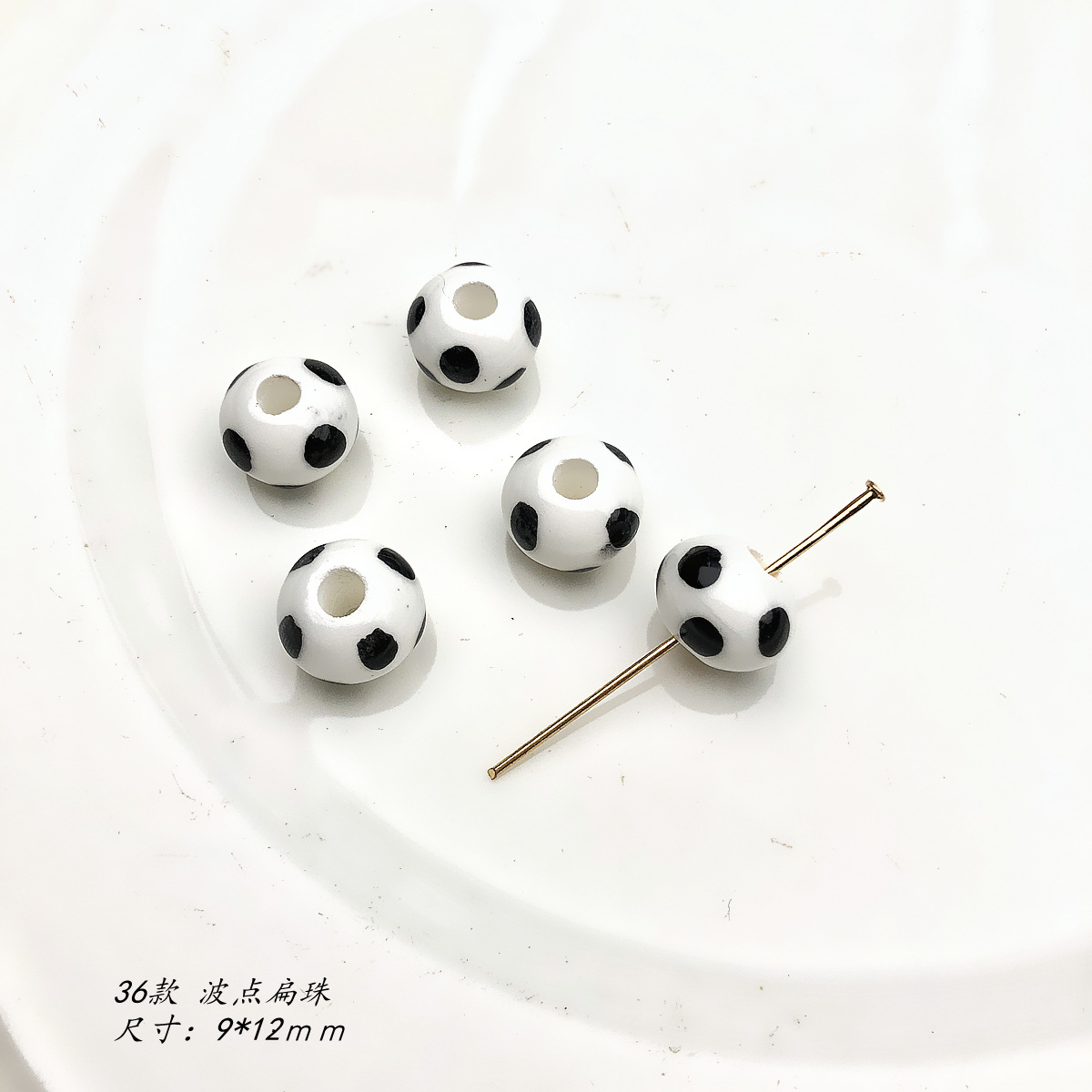 20 Stück schwarz weiß Keramik perlen DIY Porzellan verlieren Perle für Schmuck herstellung Zubehör: Licht Grün