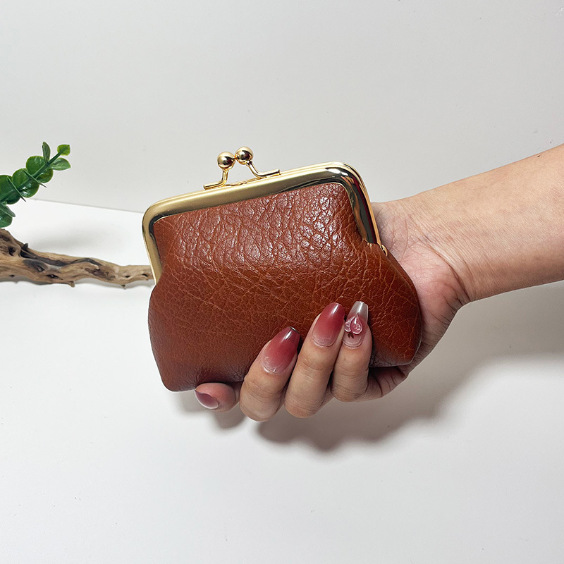 Women's Coin Purse Oil Wax Leather Wallet Buckle Mini Wallet Coin Bag Lipstick Storage Bag Ladies Clutch Bag Case: Khaki