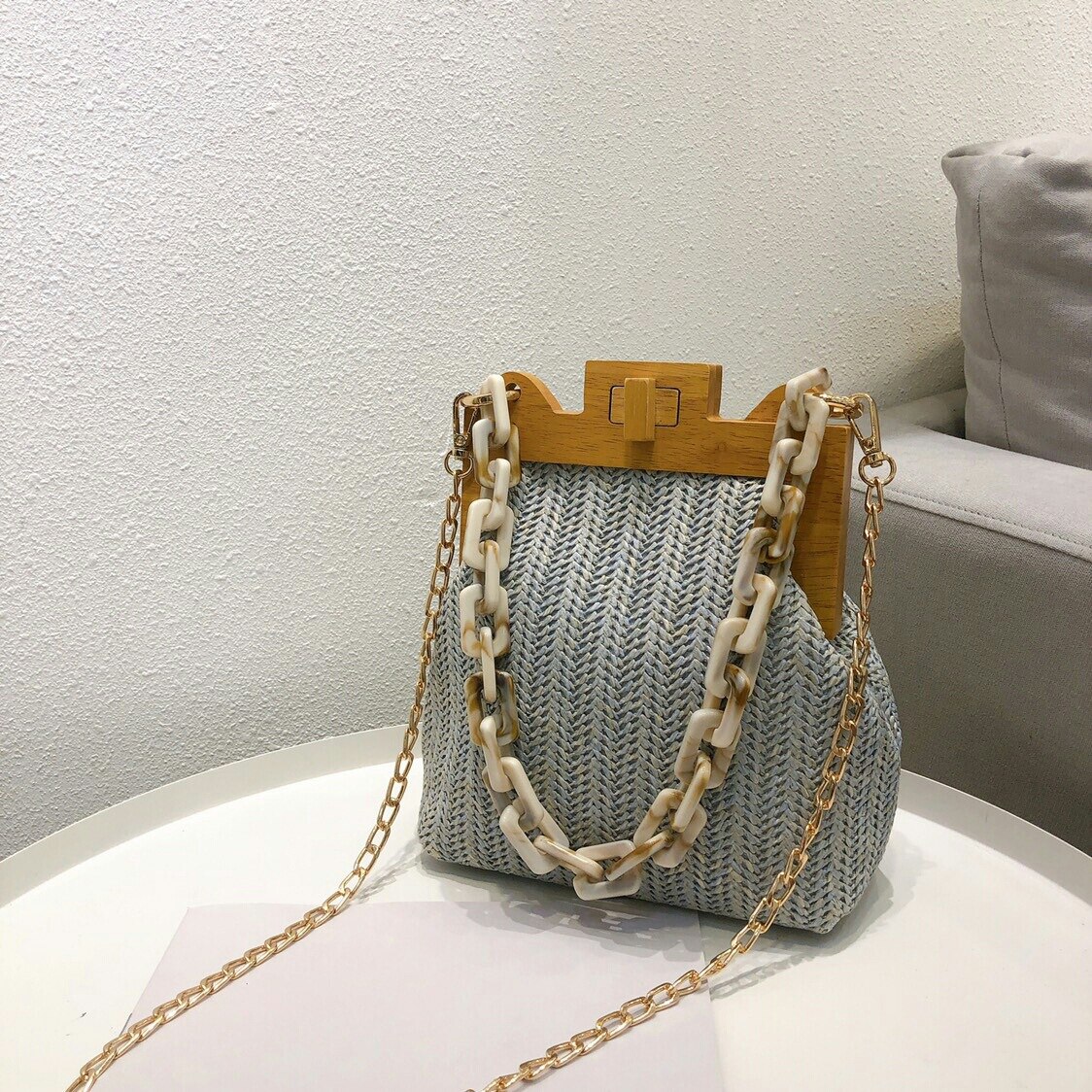 Bolso de mano con Clip de madera tejido de paja a ... – Grandado