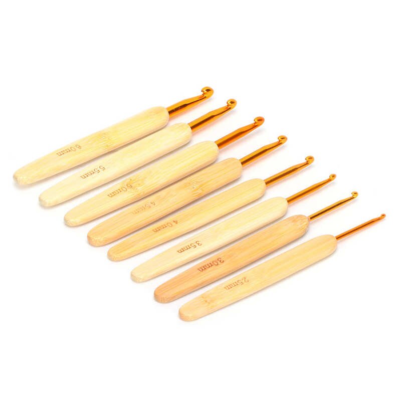 Crochet Hook Needle Hair Weaving Needle Ergonomic Safe Knitting Crochet Hook for Cloaks Baby Boots Crochet Lovers Braiding