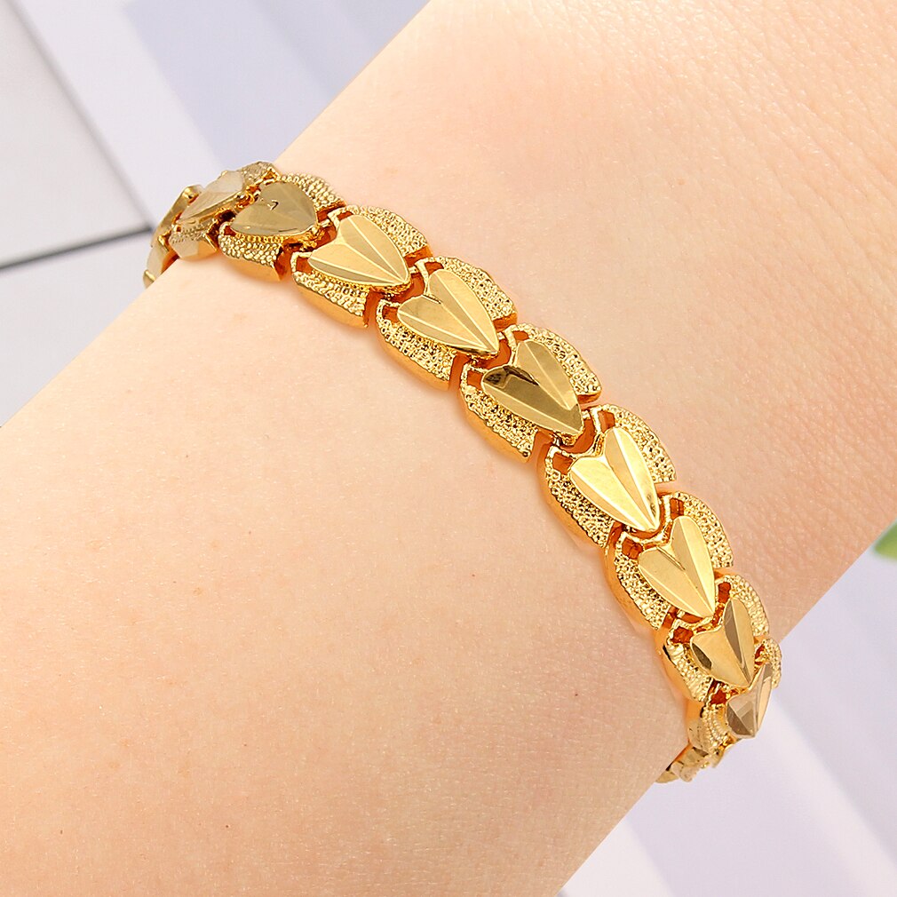 1 stk justerbar guld aldrig falmer dyrearmbånd til kvinder hverdagssmykker sommerfugl charm armbånd femme bryllup: Stil 10