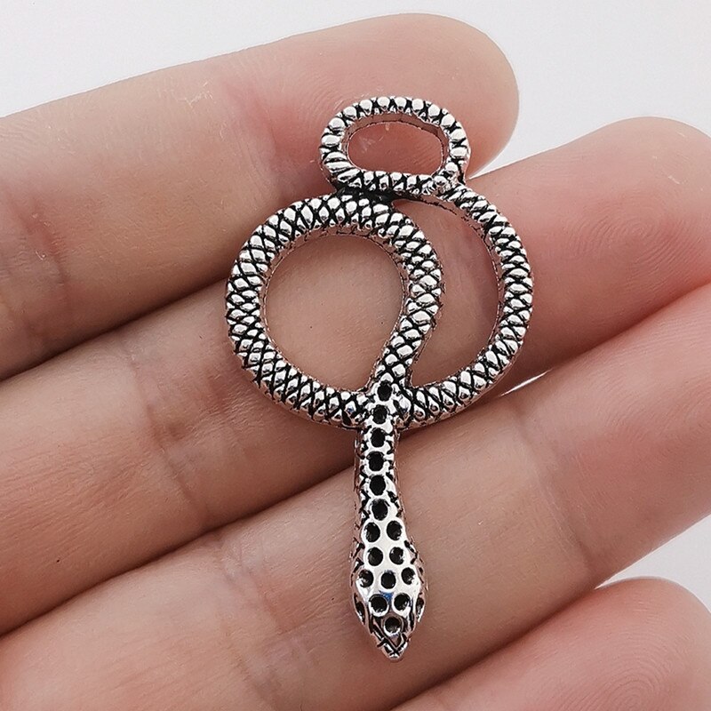 5pcs 46*26mm pendenti con serpente pendenti con ciondoli a forma di serpente animale per orecchini fai-da-te creazione di gioielli fatti a mano: Silver