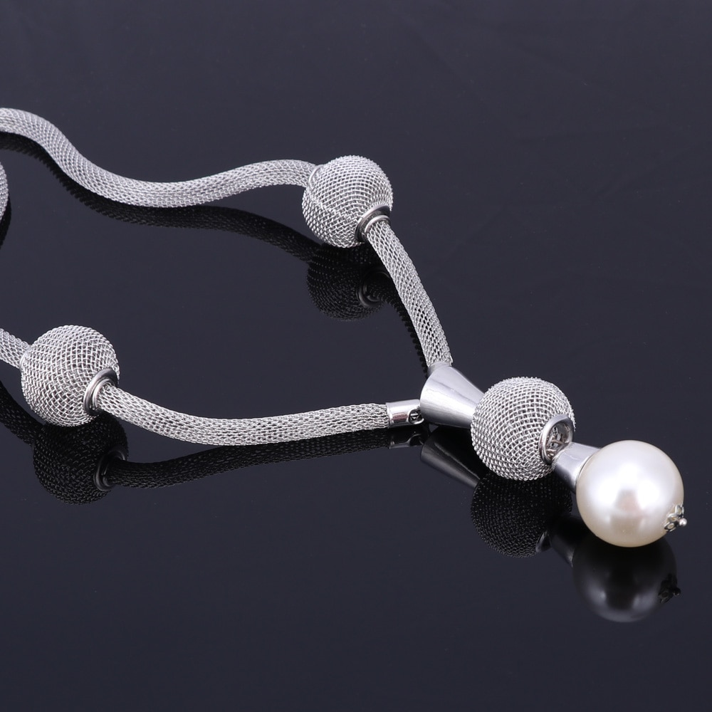 Frauen Simulierte Perlenschmuck Sets Gold Farbe Anhänger Hochzeit Zubehör Ohrringe Armbänder Halskette