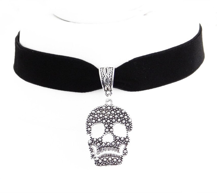 Black Velvet Diamond Gem Skull Ghost Head Pendant Halloween Horror Theme Goddess Collar