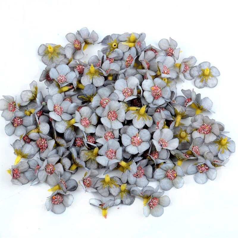 200PCS Mini 2cm Multicolor Daisy Flower Heads Mini Silk Cheap Artificial Flowers for Wreath Scrapbooking Home Wedding Decoration: Gray