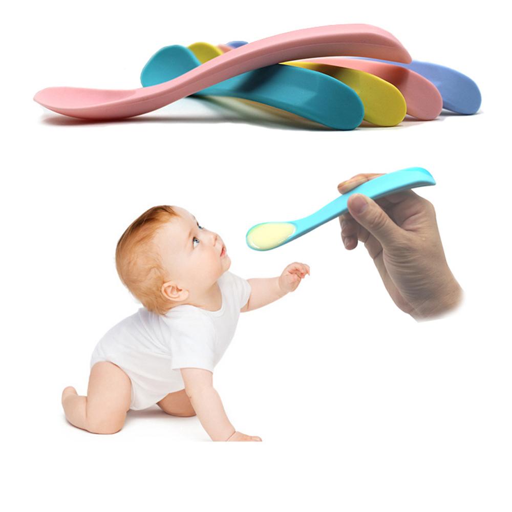 Cuchara de silicona suave para bebé, cucharas de alimentación de bebé de grado alimenticio, vajilla de seguridad, cucharas de aprendizaje infantil