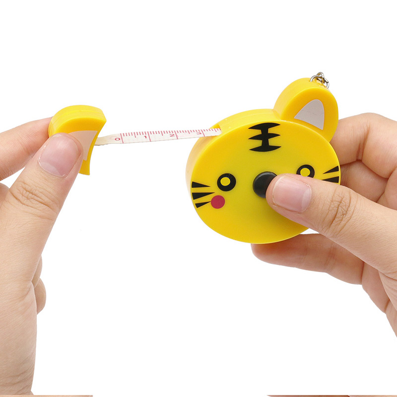 Cinta métrica de dibujos animados de 0-150cm, 0-60 pulgadas, Mini llavero portátil con forma de Animal, cinta métrica automática, Panda, Rana, cerdito, tigre