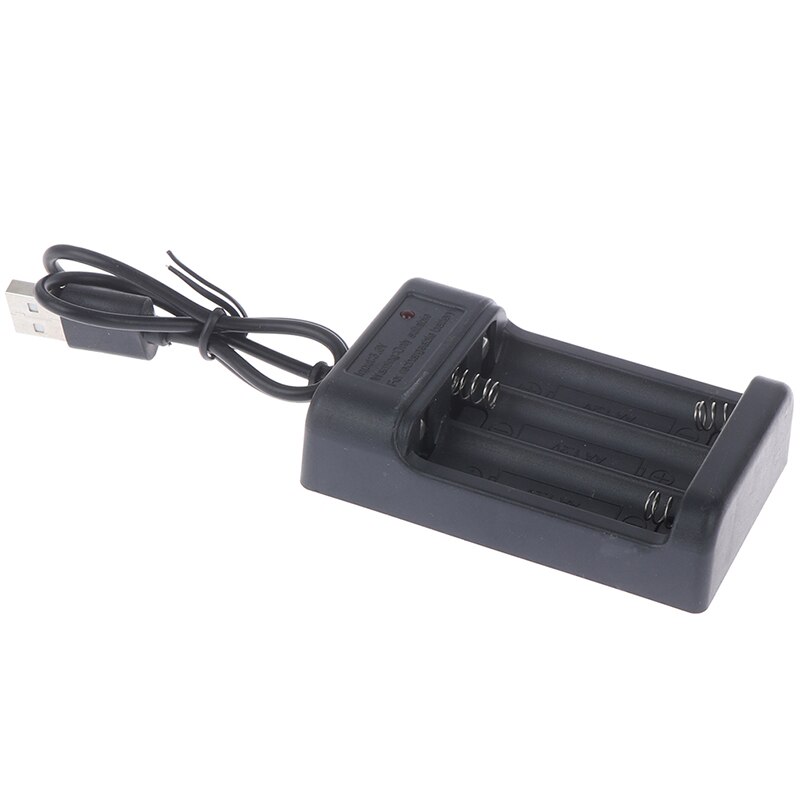 USB Plug Charger DC5V 1A 1.2V 3 Slot AA/AAA Rechargeable Battery Charger Adapter: Black
