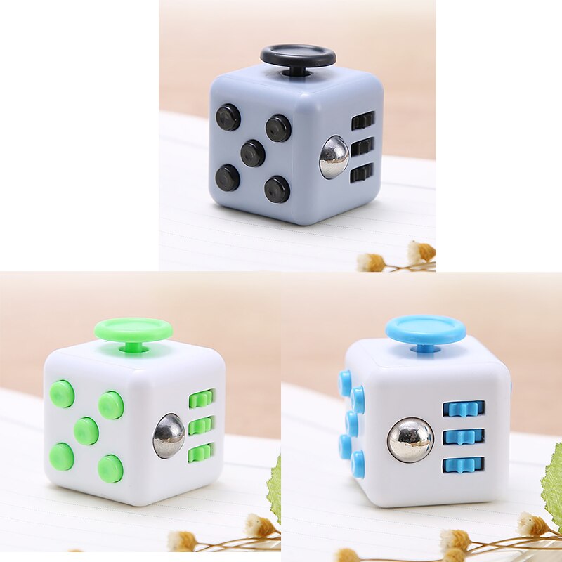 ZK22 Traditional Antistress Toy Gyro Adult Cube Toy Vinyl Desk Finger Toys Squeeze Fun Stress Reliever Antistress Toy: three-C