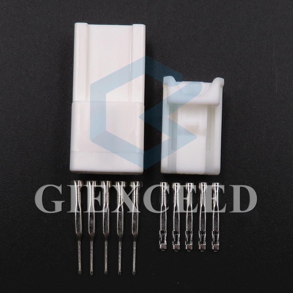 5 Pin 0.7 Series 90980-12365 90980-12366 Automobile Headlight Brightness Height Adjustment Unsealed Socket 6098-3810 6098-3802