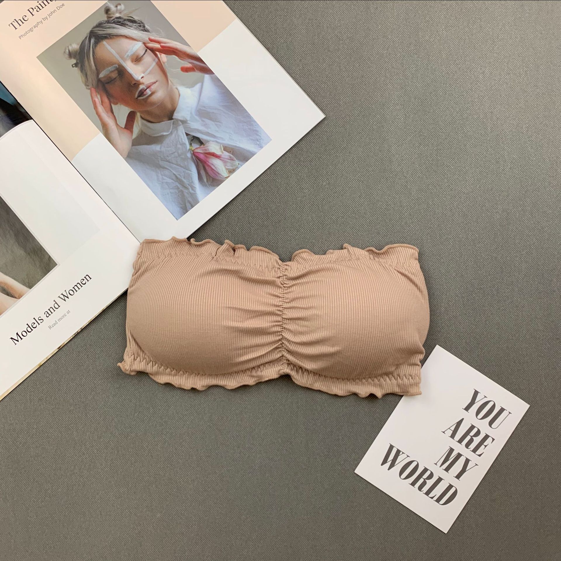 Mooie rug dames bh zonder stalen ring met rugbandgesp, één woord wikkel rond zonder bandjes, meisjes gewikkelde borst: Huid