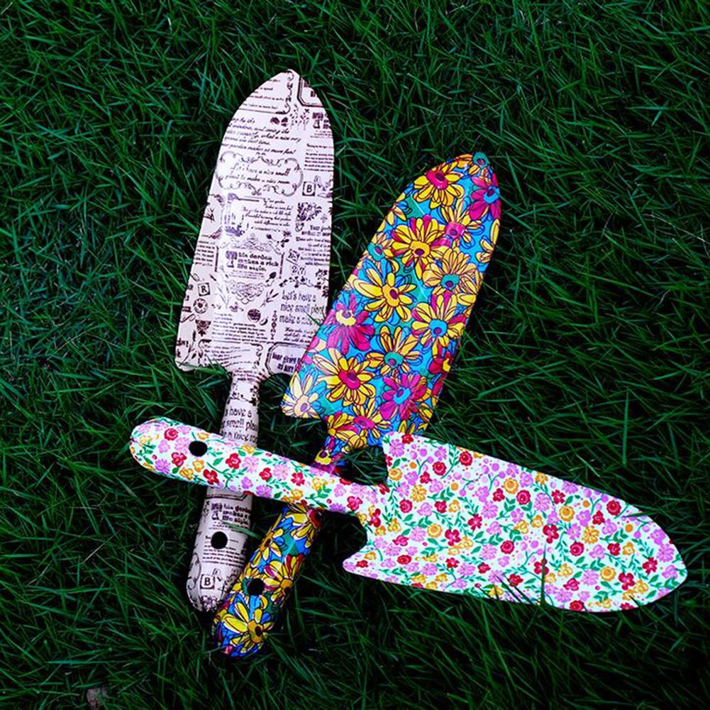 Garden Trowel Printed Rust Resistant Small Shovel Gardening Tool for Flower Vegetable Potted Succulent Planting Random Color