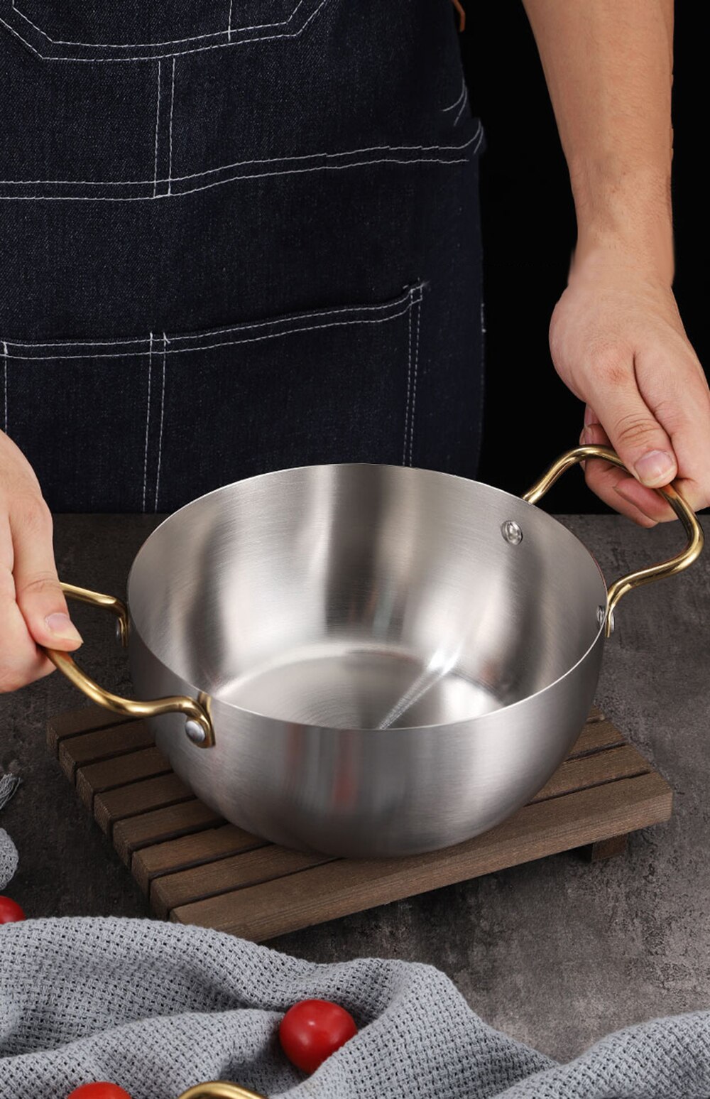 Factory Eco-friendly Frying Pan Non Stick Pans Cookware Set Cooking Pot Fry Pan with Non Stick