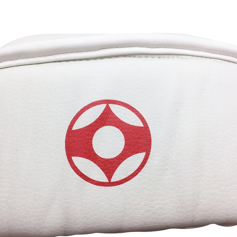 De de Kyokushin casco lucha cabeza Protector Karate tailandés Protector de cabeza Taekwondo MMA Protector de cabeza para boxeo de cuero de la PU