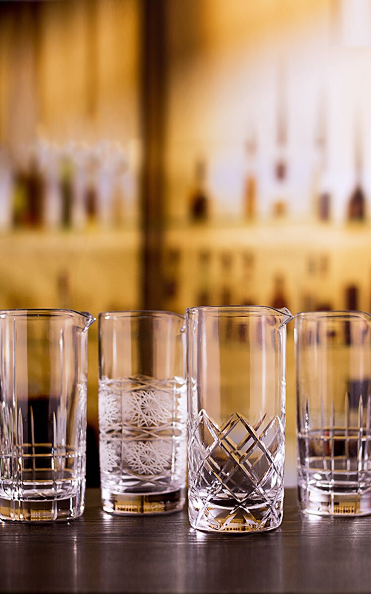 Seamless 700ml Cocktail Mixing Glass